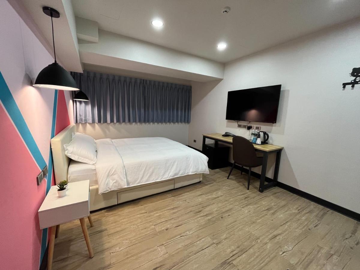 Lulu Inn Tainan Bagian luar foto