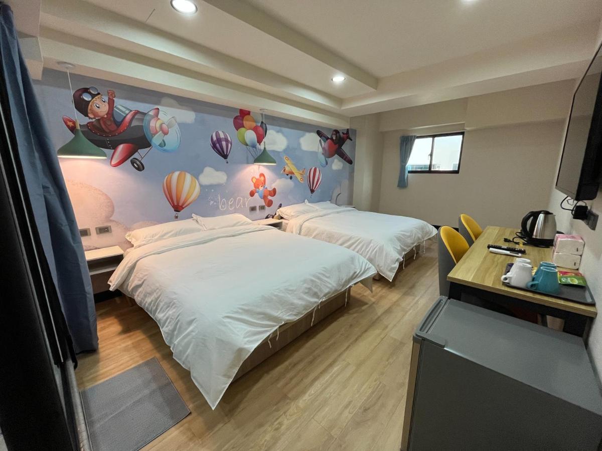 Lulu Inn Tainan Bagian luar foto