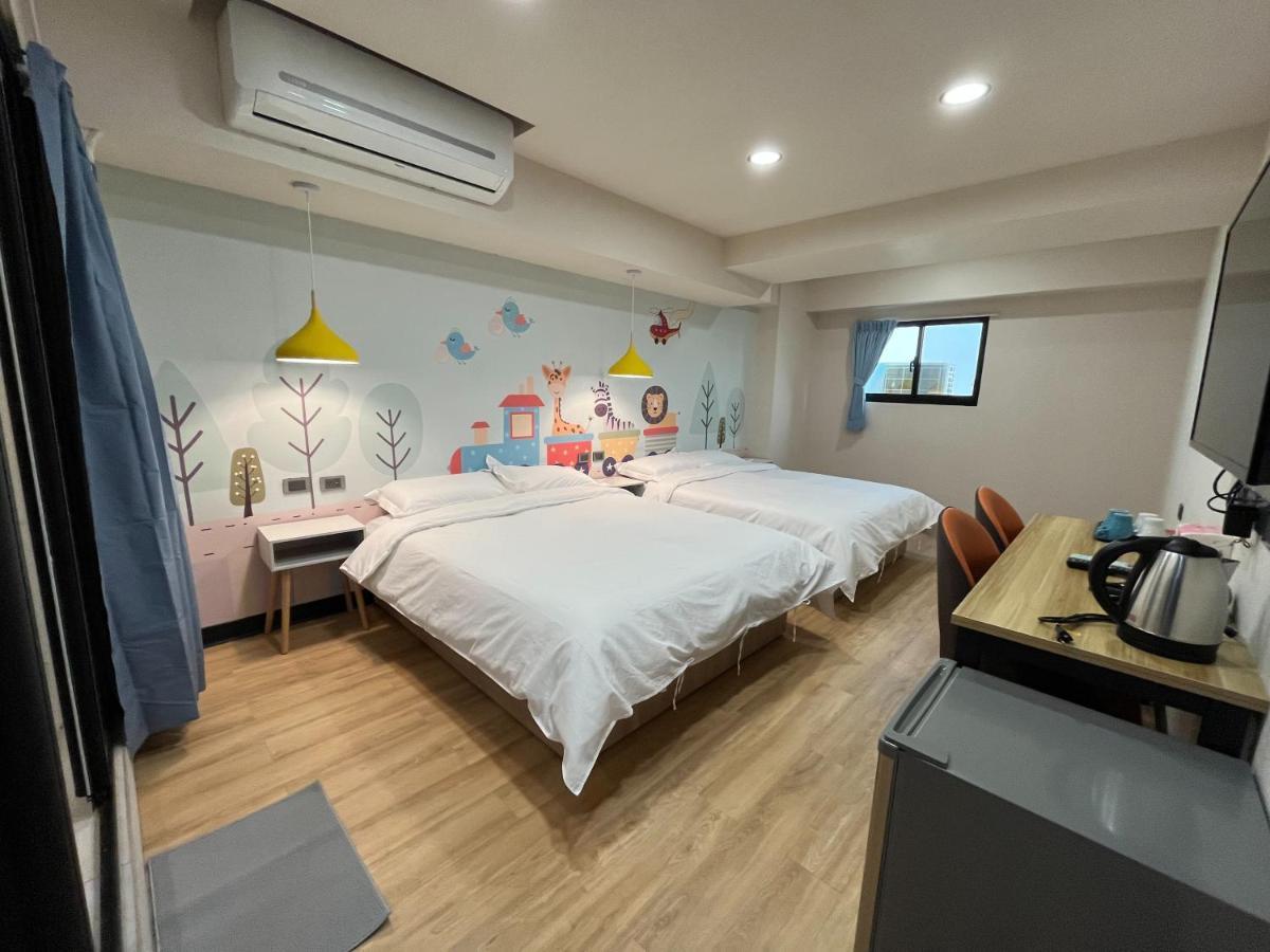 Lulu Inn Tainan Bagian luar foto
